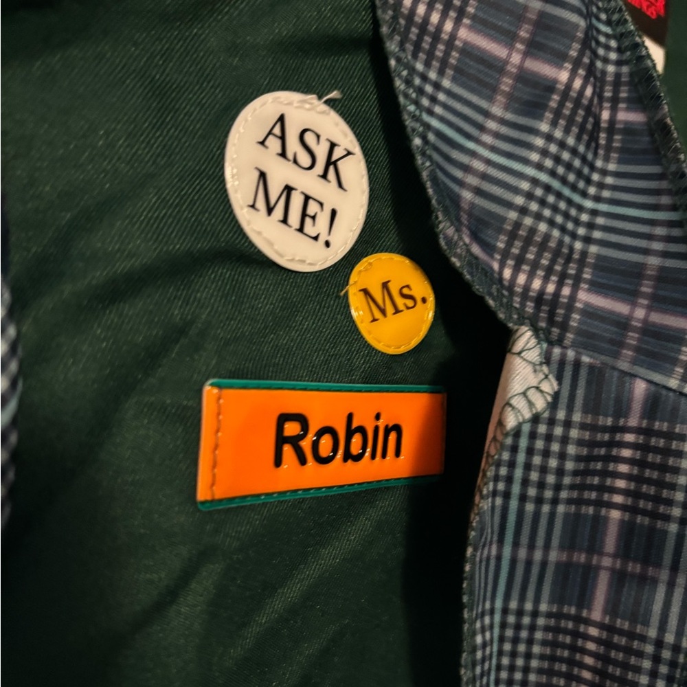 Stranger Things - Robin Costume (Med 8-10) - Picture 4 of 6
